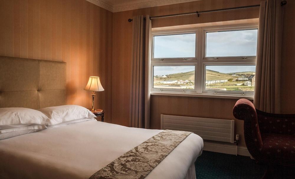 The Sandhouse Hotel And Marine Spa Donegal Town Exterior photo