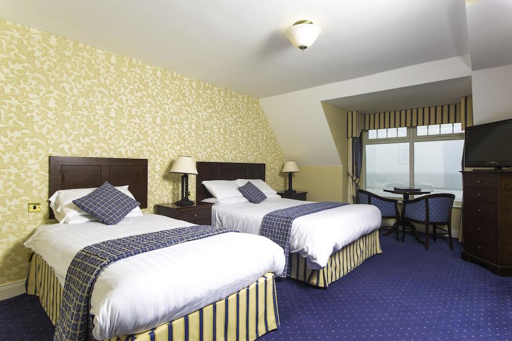 The Sandhouse Hotel And Marine Spa Donegal Town Exterior photo